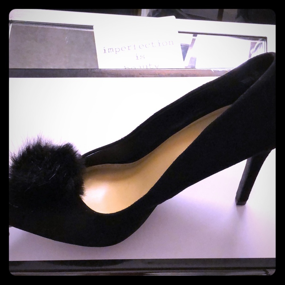 The CUTEST NY&Co. heels with fur ball